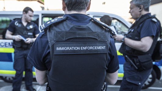 Police are given more powers to deport immigrations